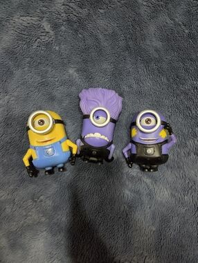 Minions Collectible Figure Pack - Yellow & Purple Kids Toy Set